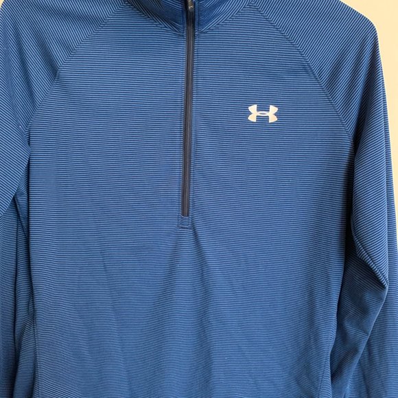 Under Armour Women’s All Season Gear Semi-Fitted Quarter Zip Pullover - Picture 2 of 7